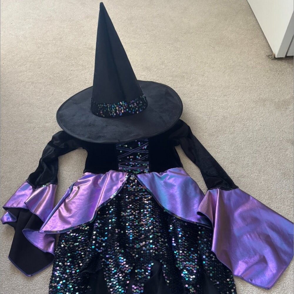 Spirit Halloween Girls Mystic Witch Costume